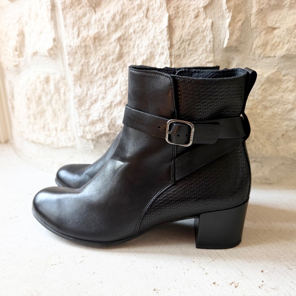 ECCO Womens Black Leather Buckle Ankle Boots Block Heel Size 40 Zip Up Booties